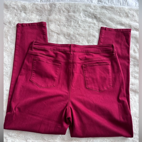 Chico’s The Platinum Jeggings - Picture 5 of 14